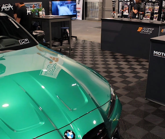 swisstrax bmw m3 show stand flooring black grey